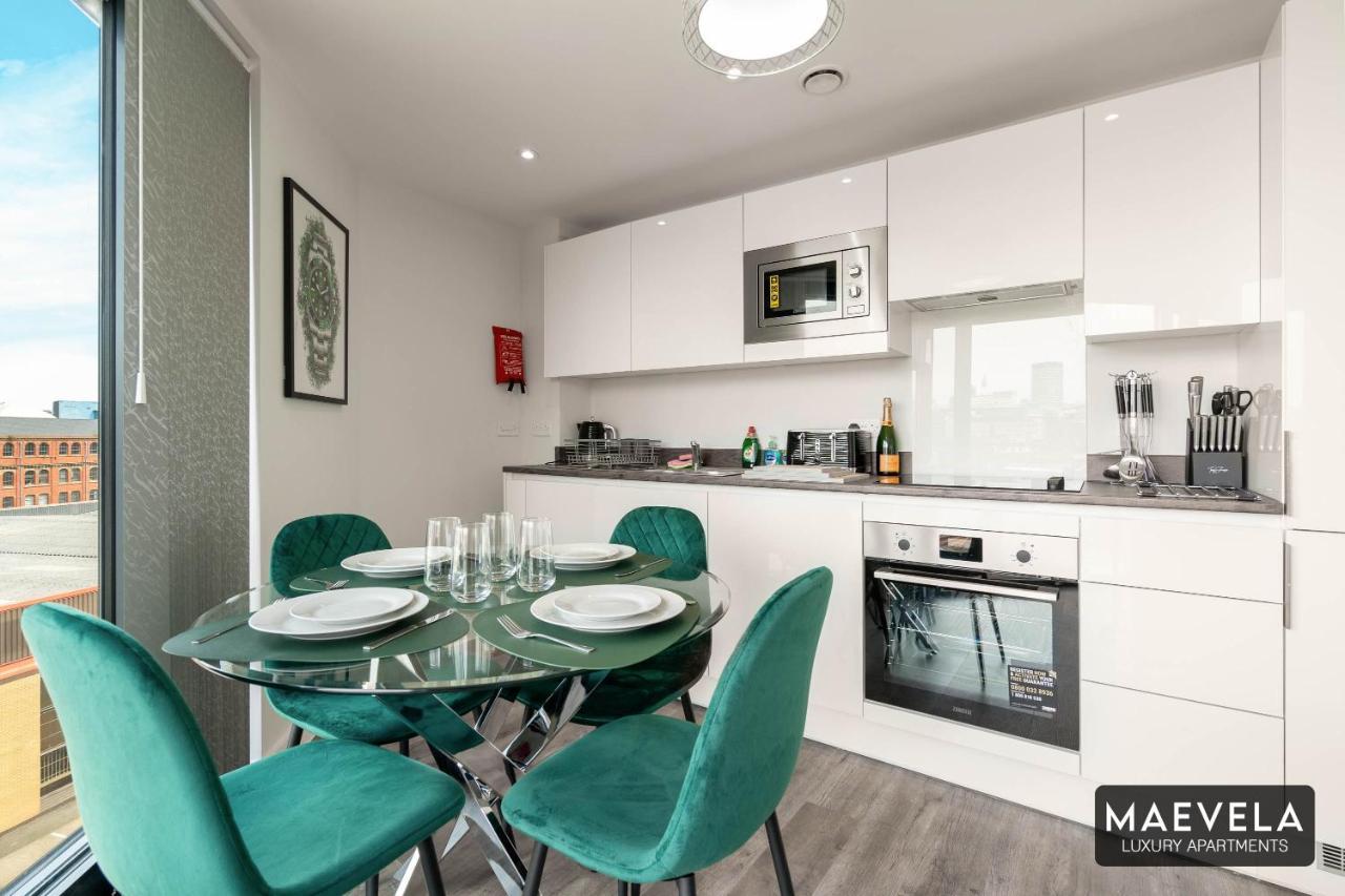 Maevela Apartments - Luxury Top Floor Penthouse - With Parking - 2 Bedroom New Build Apartment ✪ City Centre, Digbeth ✓ With Huge Patio Sliding Doors - City View - Rooftop Terrace - Ps4 & Smart Tv'S Birmingham Exterior foto