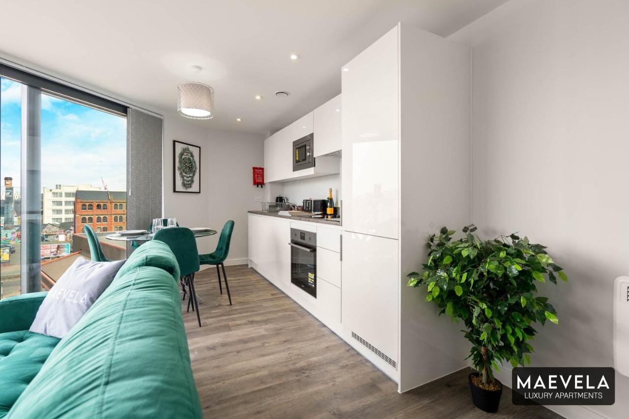 Maevela Apartments - Luxury Top Floor Penthouse - With Parking - 2 Bedroom New Build Apartment ✪ City Centre, Digbeth ✓ With Huge Patio Sliding Doors - City View - Rooftop Terrace - Ps4 & Smart Tv'S Birmingham Exterior foto